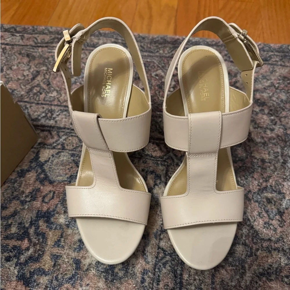 MICHAEL Michael Kor’s Becket Block Heel Platform Sandal - Picture 8 of 12